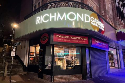 Retail property shopping centre to rent, Richmond Gardens, Bournemouth BH1