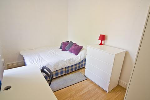 6 bedroom house share to rent, Nottingham NG7