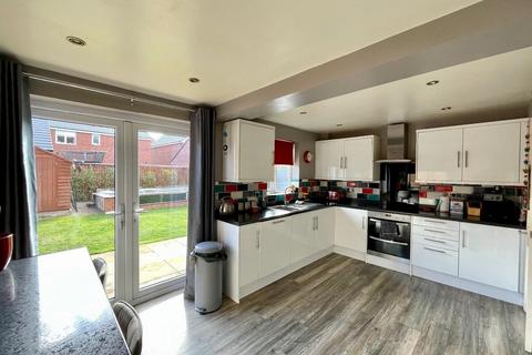 4 bedroom detached house for sale, Steatite Way, Stourport-on-Severn, DY13