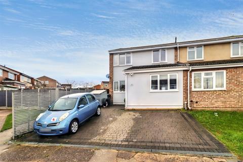 3 bedroom semi-detached house for sale, Beatty Gardens, Braintree