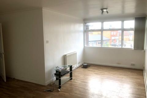 2 bedroom flat for sale, Flat 2 Libra Parade, 66(A) Front Street, Birstall, Leicester, LE4 4DP