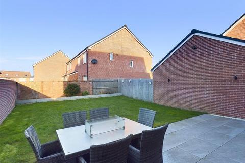 4 bedroom detached house for sale, Laines Walk, Tuffley, Gloucester