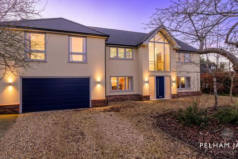 5 bedroom detached house for sale, Eastgate, Deeping St. James, PE6