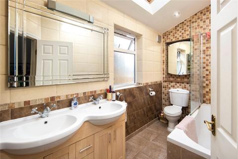 33 Fairfield Road, London, E3 2QA