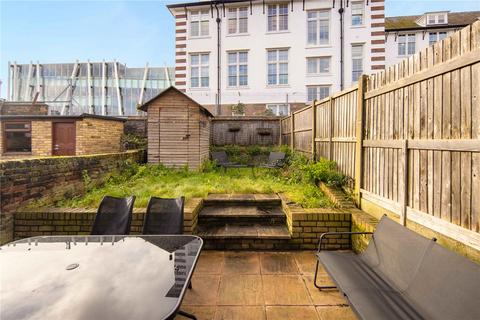 33 Fairfield Road, London, E3 2QA
