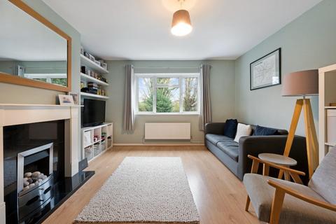 2 bedroom maisonette for sale, Avon Close, Worcester Park