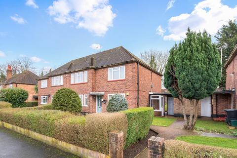 42 Avon Close, Worcester Park, KT4 7AH