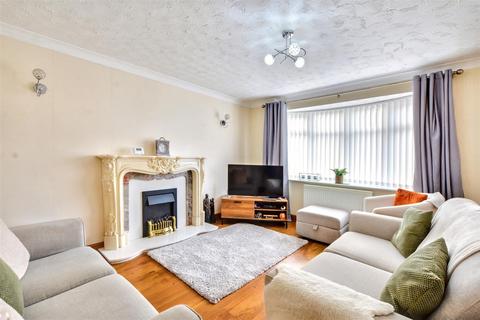 2 bedroom detached bungalow for sale, Rothbury Avenue, Trowell, Nottingham