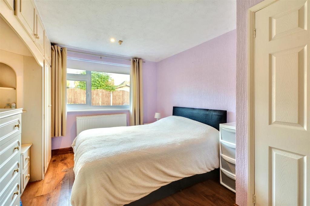 Bedroom 1 2.jpeg