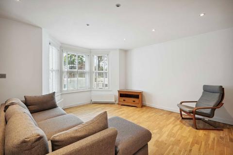 2 bedroom flat to rent, Messina Avenue, London NW6