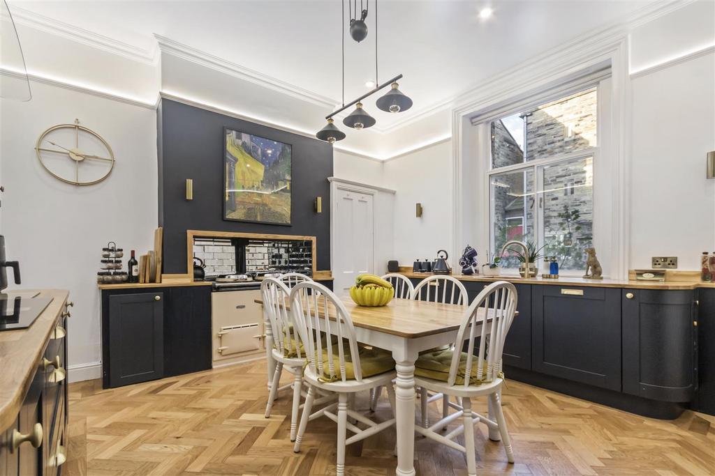 Family dining kitchen