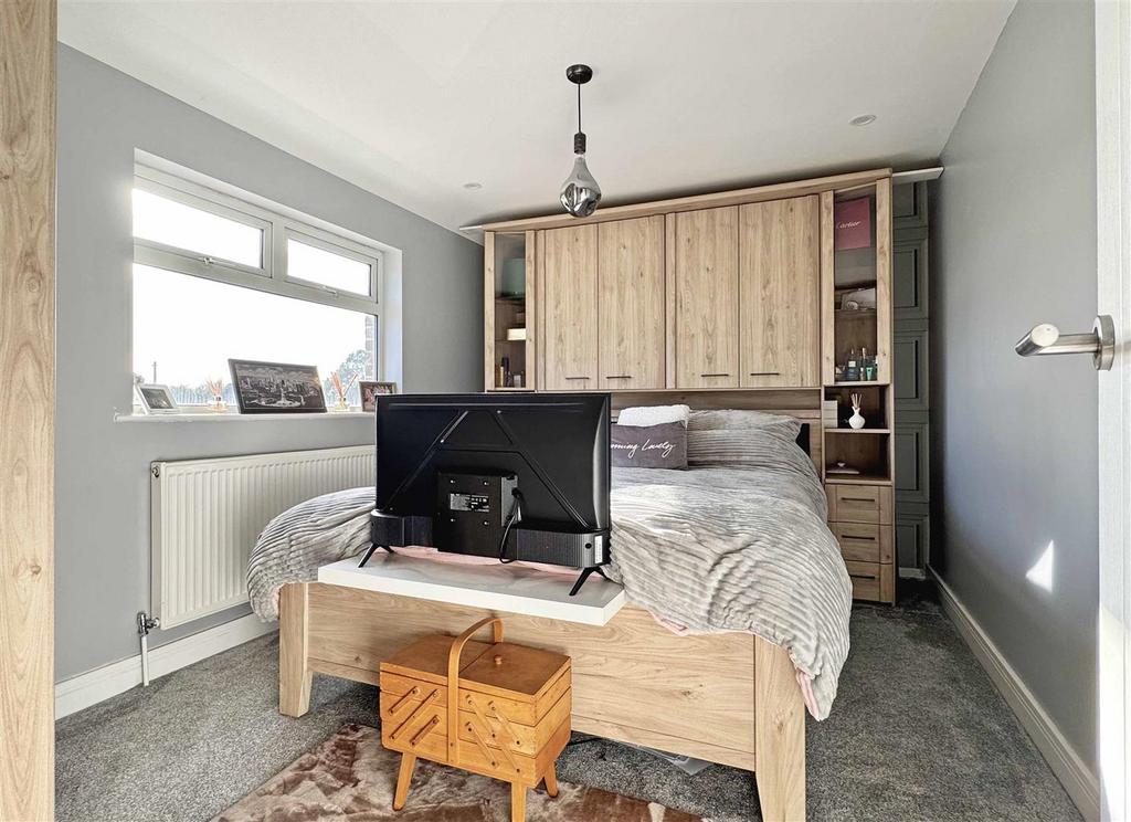 Master Bedroom.jpg