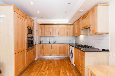 1 bedroom apartment for sale, Ferry Quays ¦ Brentford ¦ TW8 0AT