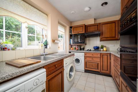 undefined, Hillcrest, Weybridge, KT13