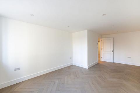 2 bedroom apartment to rent, 254A High Street, Croydon, CR0