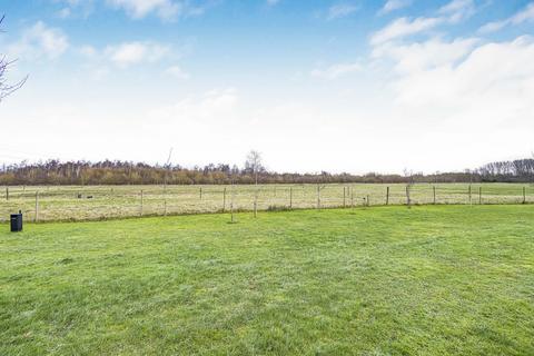 12 Howden Green, Steventon, Abingdon, OX13 6FY