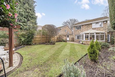 4 bedroom detached house for sale, Queens Road, Weybridge KT13