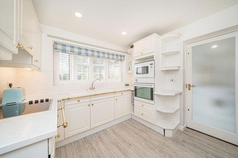 Fieldings Queens Road, Weybridge, KT13 9UE
