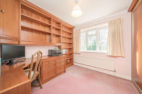 Fieldings Queens Road, Weybridge, KT13 9UE