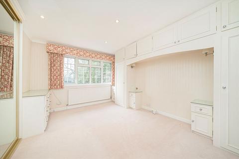 Fieldings Queens Road, Weybridge, KT13 9UE