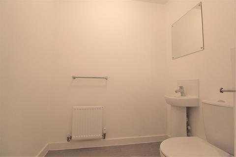 3 bedroom semi-detached house to rent, Princes Gardens, Sheffield, S2