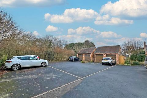 3 bedroom barn conversion for sale, Seisdon Road, Trysull, WV5