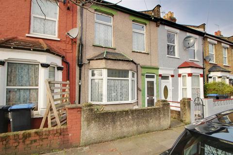 137 Raynham Avenue, London, N18 2BT