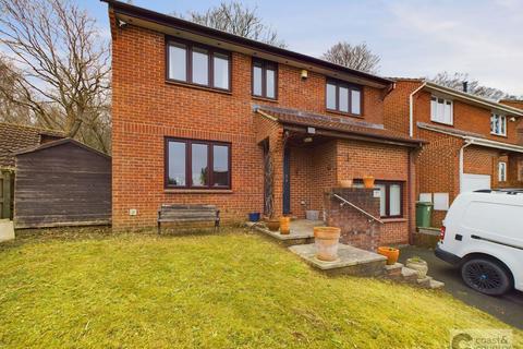 4 bedroom detached house for sale, Fern Road, Newton Abbot