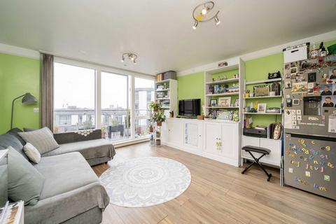 1 bedroom flat for sale, Ealing Road, Brentford TW8