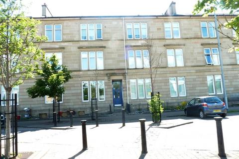 2 bedroom flat to rent, McCulloch Street, Pollokshields, Glasgow, G41