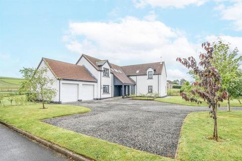 5 bedroom detached house for sale, The Rigg, Fossoway KY13 0UP