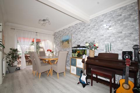 25 Millfield Close, Orpington, BR5 2LQ