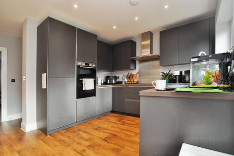 11 Castlefield, Preston, Hitchin, SG4 7AZ