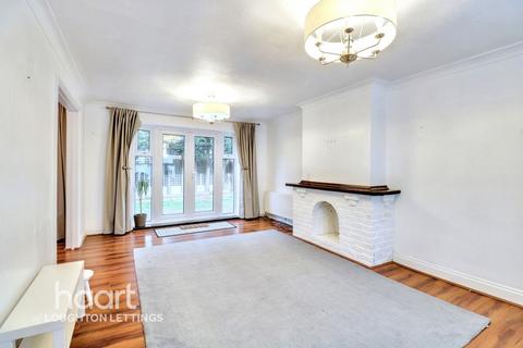 4 bedroom detached house to rent, Emmaus Way, Chigwell