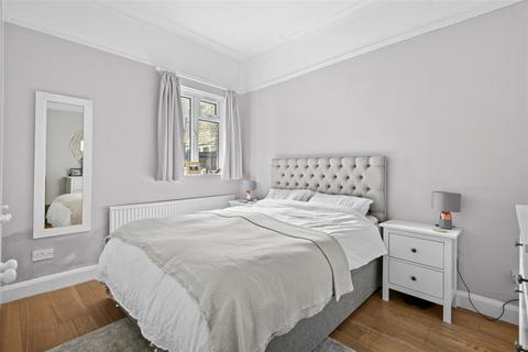 2 bedroom flat for sale, Chapter Road, London NW2