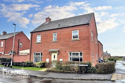 4 bedroom detached house for sale, Ash Close, Burton-On-Trent