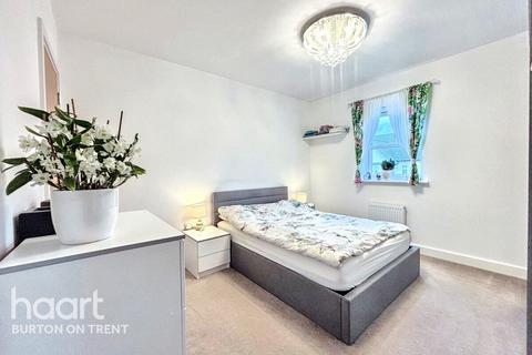 2 Ash Close, Burton-on-trent, DE14 2BT