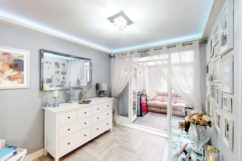 86 Mosley Common Road, Tyldesley, Manchester, M29 8PR