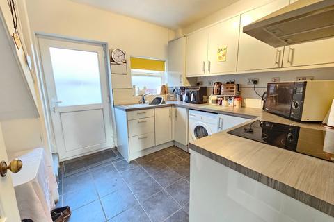 2 bedroom terraced house for sale, Bromsgrove Road, Droitwich, Worcestershire, WR9