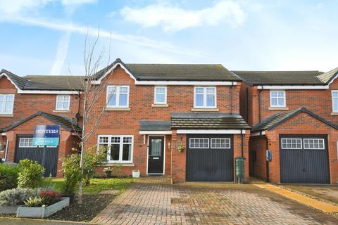 4 bedroom detached house for sale, Farmhouse Way, Grassmoor, Chesterfield, S42 5FN