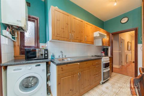 3 bedroom terraced house for sale, Bertram Road, Hendon, London