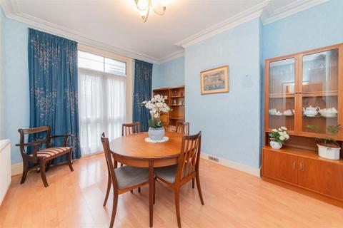 3 bedroom terraced house for sale, Bertram Road, Hendon, London