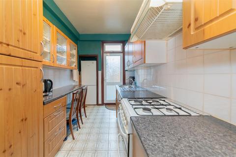 3 bedroom terraced house for sale, Bertram Road, Hendon, London