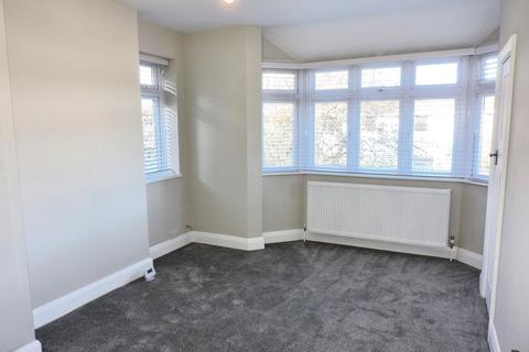 2 bedroom apartment to rent, Copse Road, Cobham, KT11