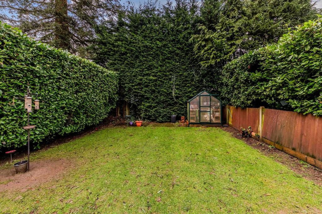 TADWORTH CLOSE (13).jpg