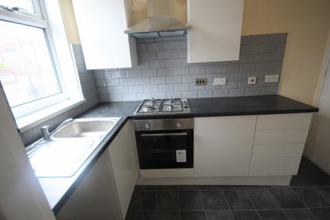 2 bedroom terraced house to rent, Bayswater Place, Leeds, West Yorkshire, LS8