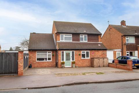 4 bedroom detached house for sale, Atterbury Avenue, Leighton Buzzard