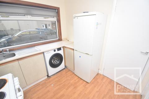 2 bedroom flat for sale, Glenfruin Road, Blantyre