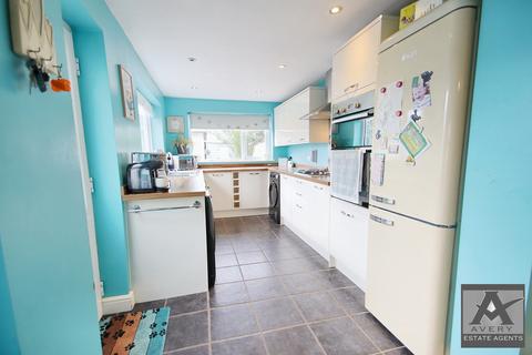 11 Bathurst Road, Milton, Weston-super-mare, BS22 8EL