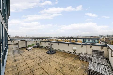 2 bedroom flat for sale, Forge Square, London E14